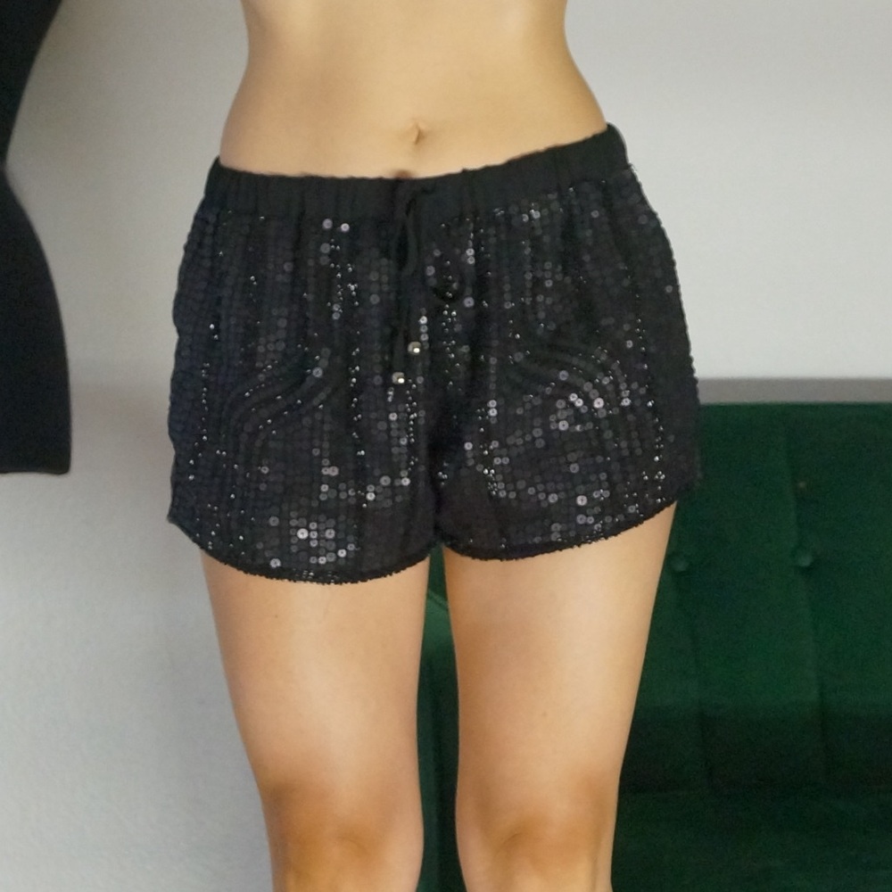 Nikki Rich Black Sequence Shorts Night Out Fun Comfortable Chic Shorts Size S